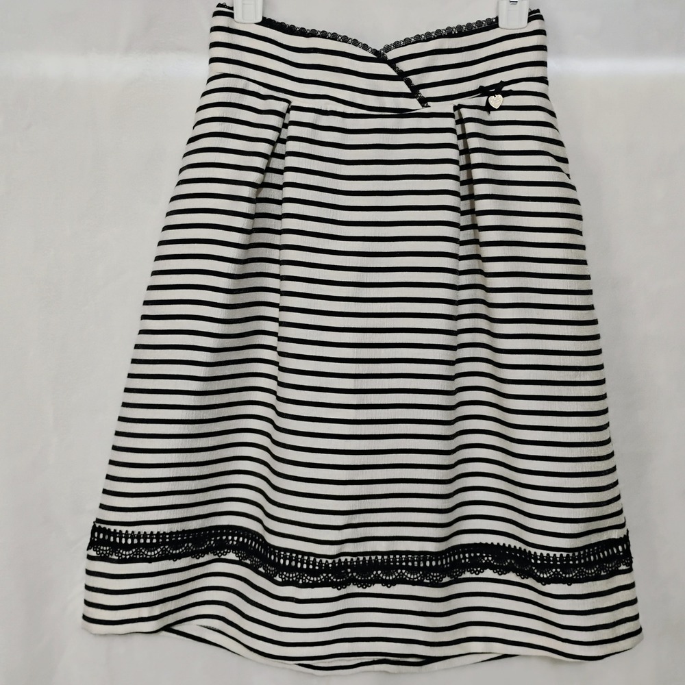 Lynne Black White Striped Lace Trim A-Line Skirt Size 36 Made in Greece W
